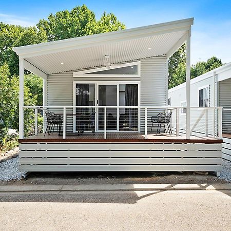 Myrtleford Holiday Park Екстер'єр фото