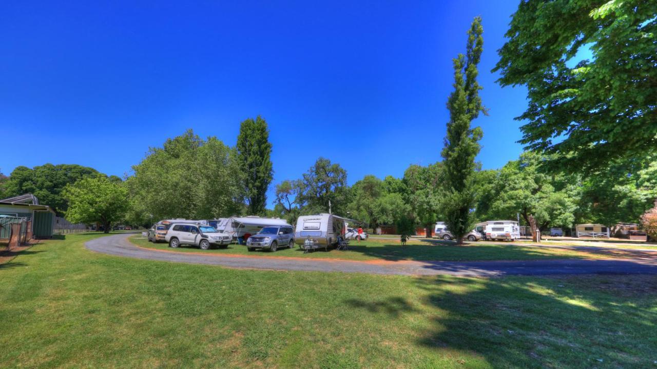 Myrtleford Holiday Park Екстер'єр фото