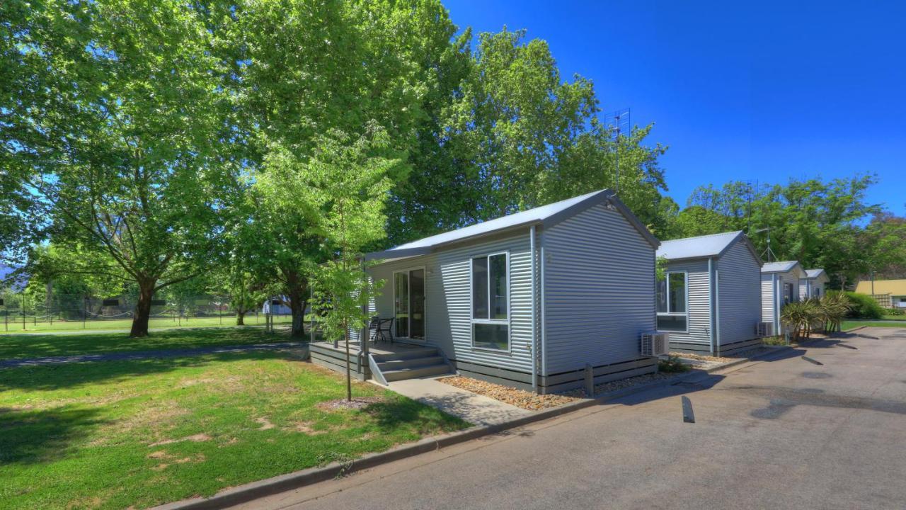Myrtleford Holiday Park Екстер'єр фото
