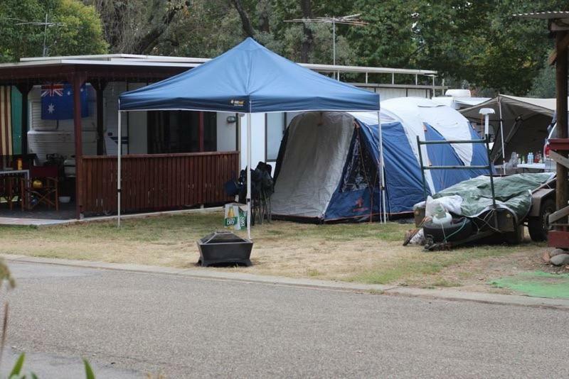 Myrtleford Holiday Park Екстер'єр фото