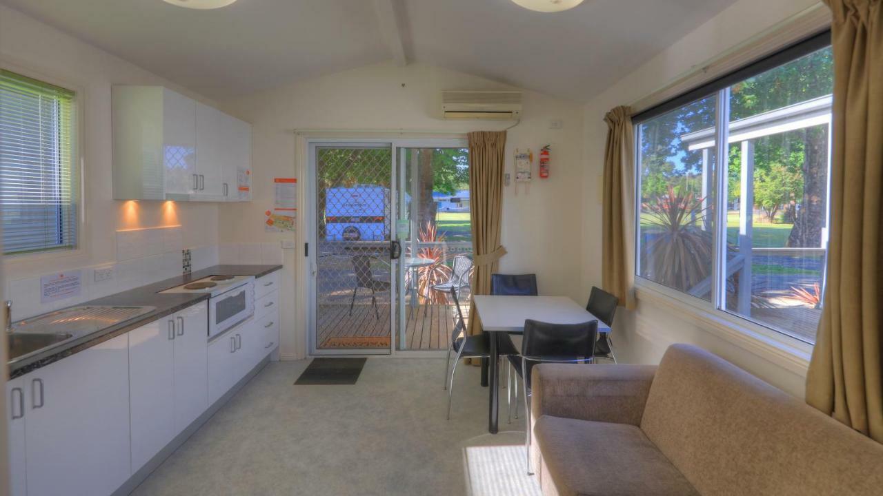 Myrtleford Holiday Park Екстер'єр фото